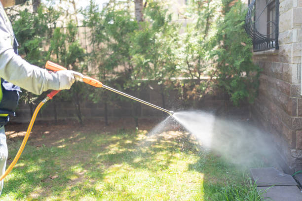 Best Commercial Pest Control Services  in Deshler, OH